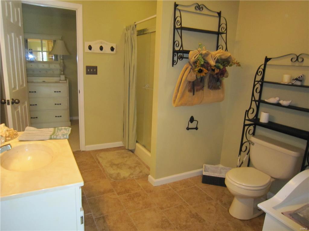 Estates At Lake Chesterfield The - Residential