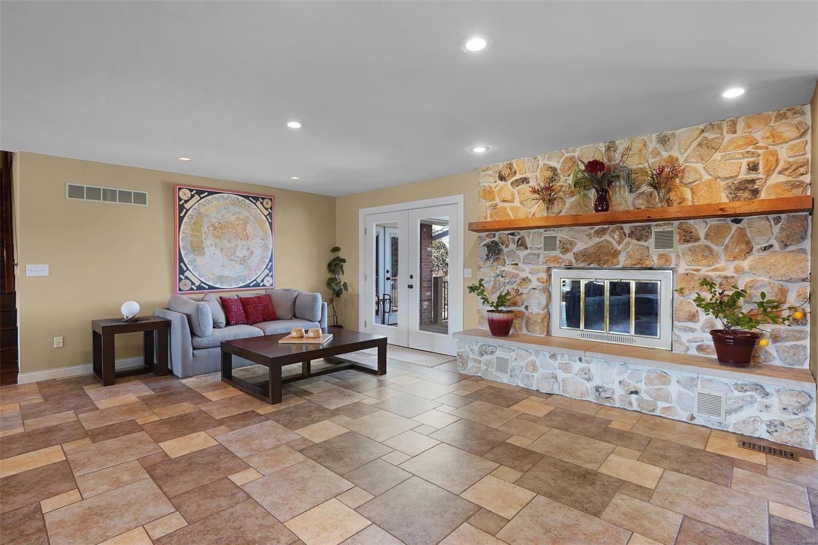 West Plains Estate #1 - Residential