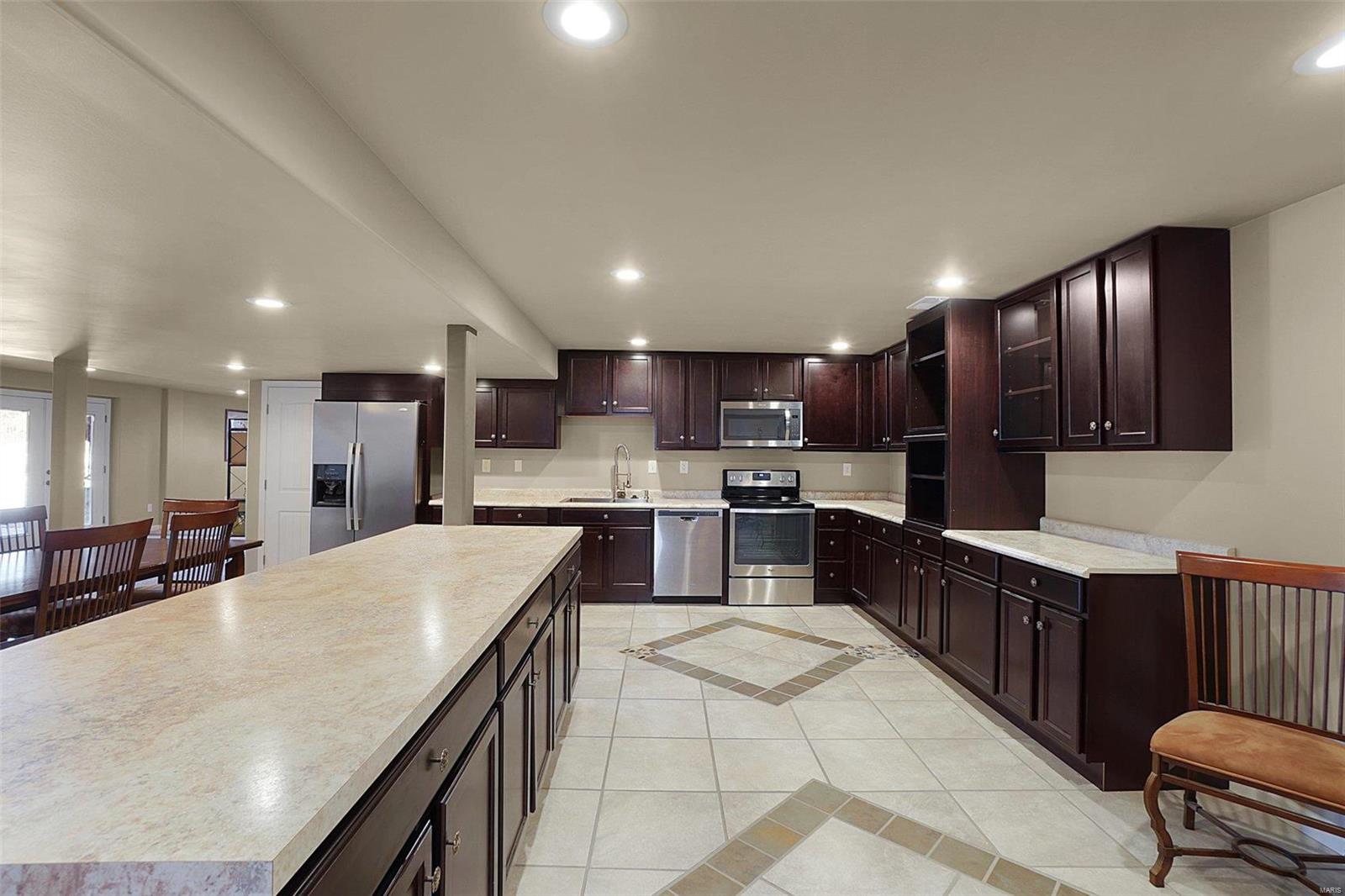 West Plains Estate #1 - Residential