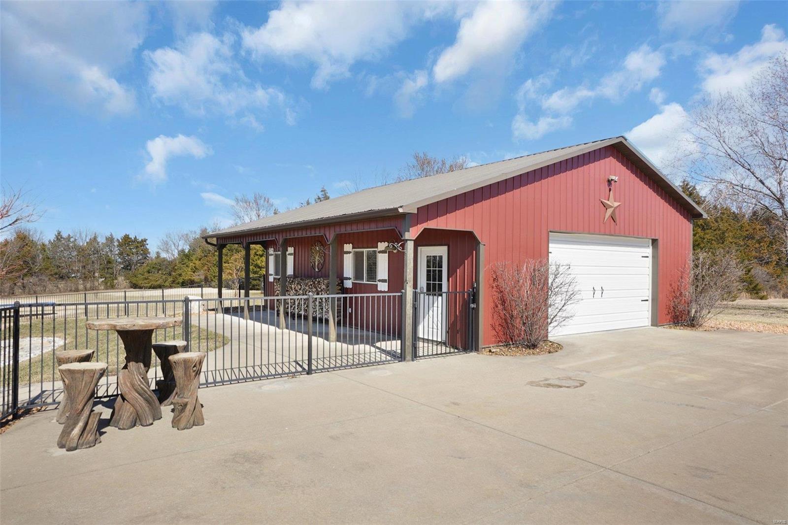 West Plains Estate #1 - Residential