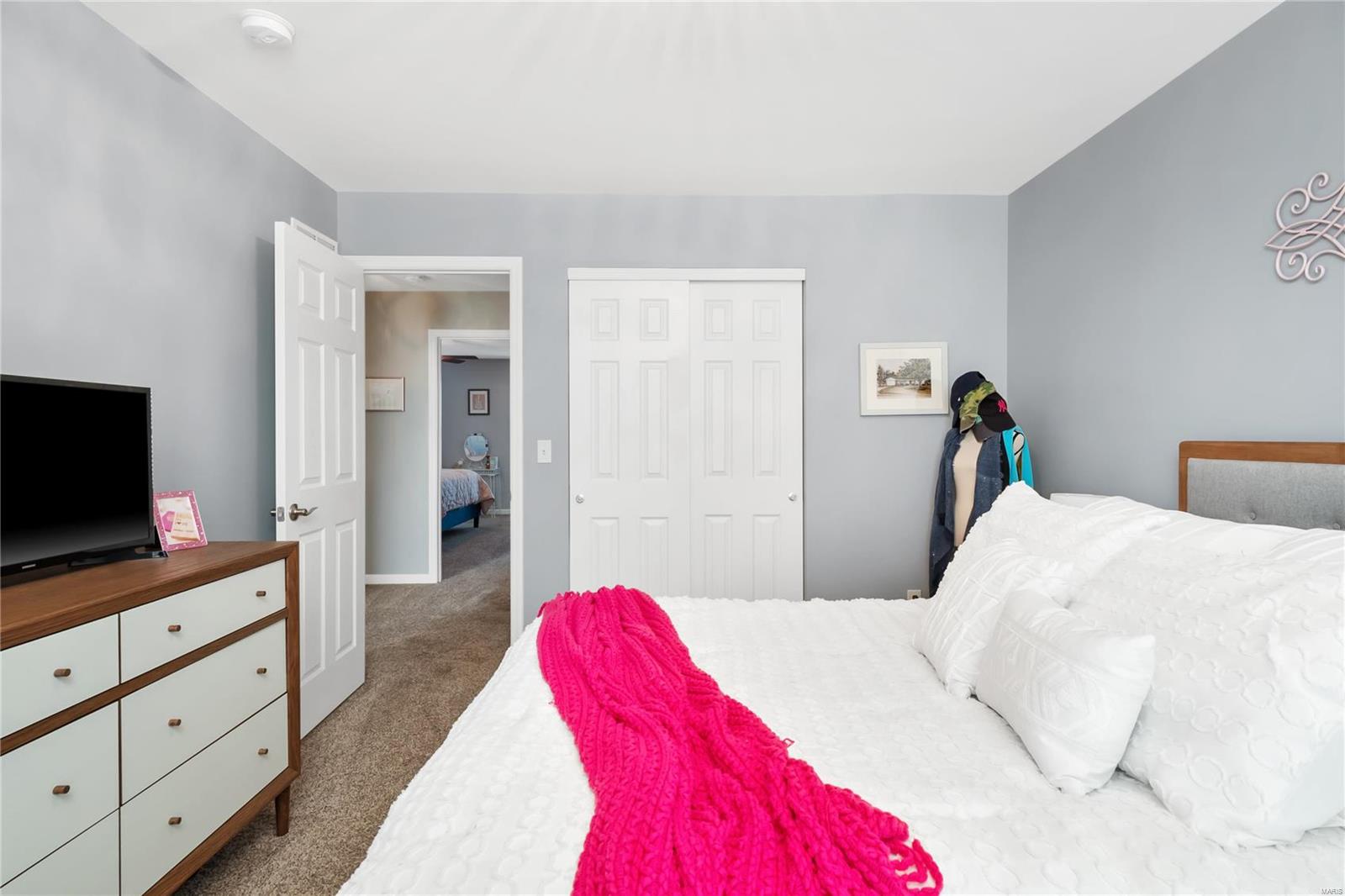 Strawberry Ridge - Residential