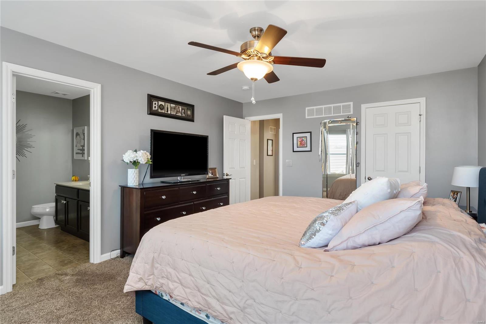 Strawberry Ridge - Residential
