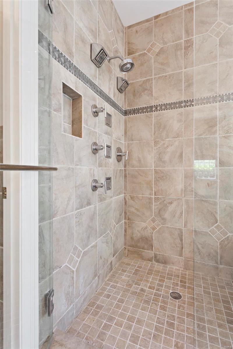 Greystone Four - Residential