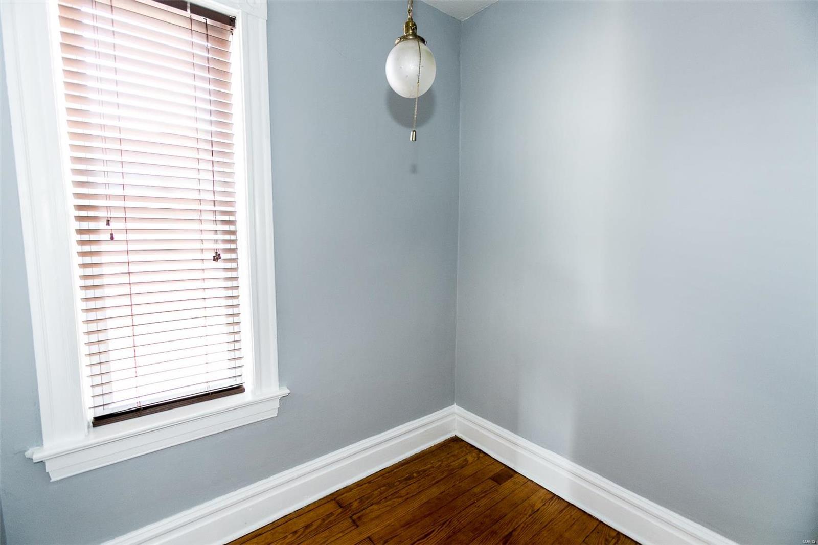 St Louis, Missouri 63104, United States, 2 Bedrooms Bedrooms, ,2 BathroomsBathrooms,Residential,Pending,44337