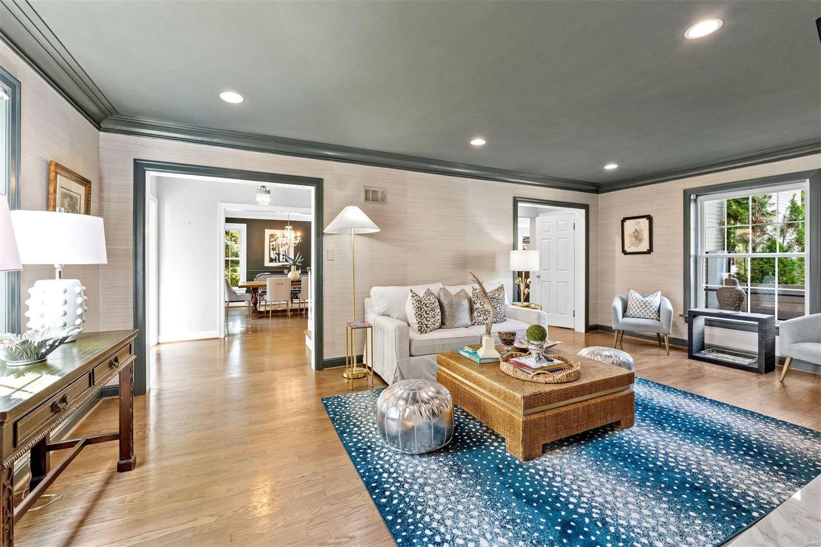 Davis Place - Residential