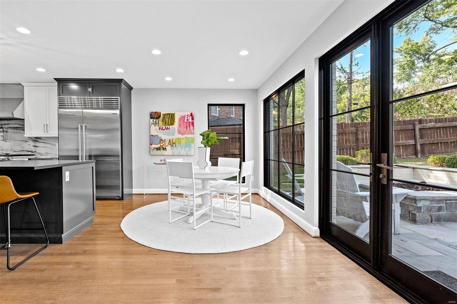 Davis Place - Residential