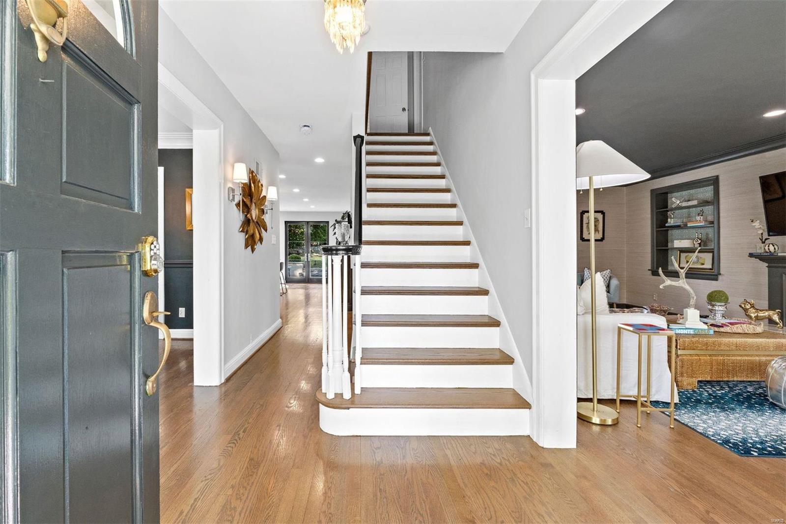 Davis Place - Residential