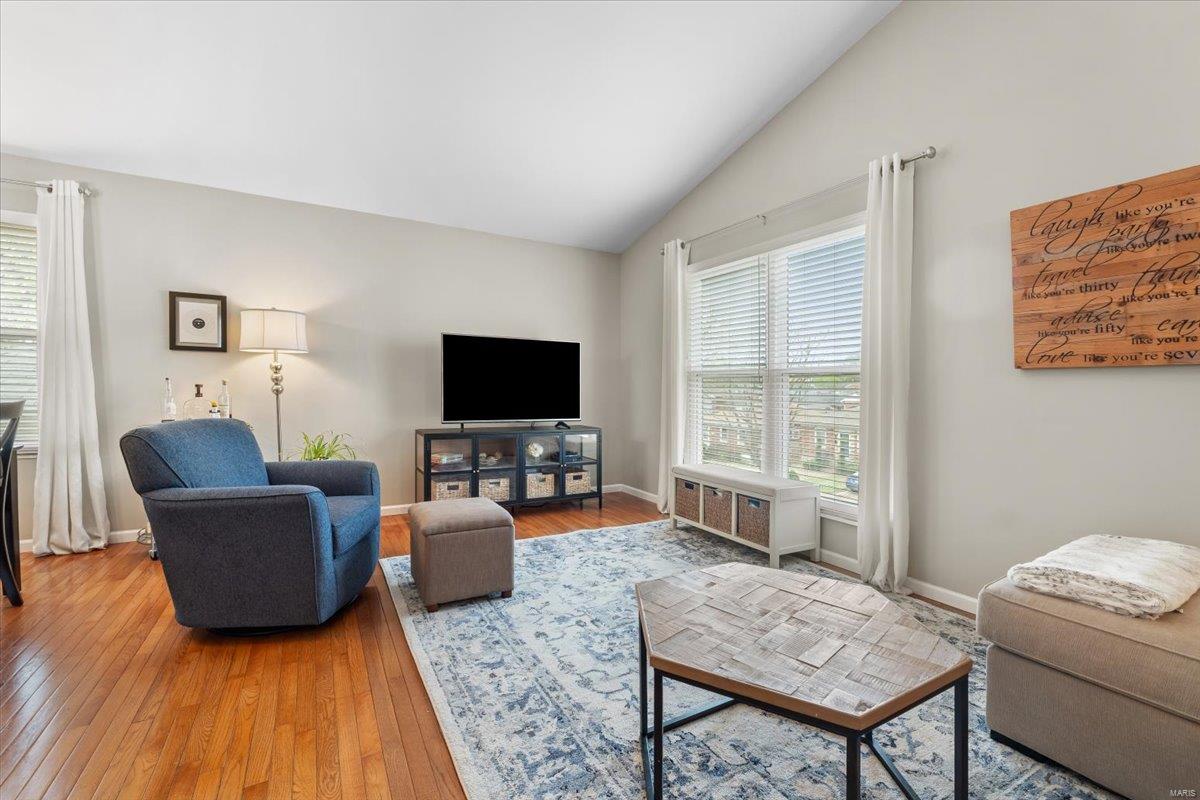 St Louis, Missouri 63119, United States, 3 Bedrooms Bedrooms, ,3 BathroomsBathrooms,Residential,Pending,110381