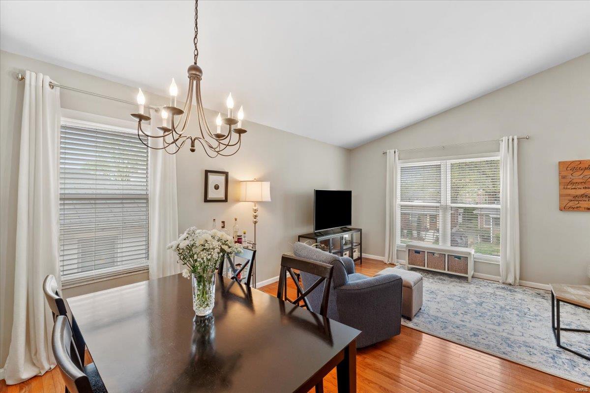 St Louis, Missouri 63119, United States, 3 Bedrooms Bedrooms, ,3 BathroomsBathrooms,Residential,Pending,110381