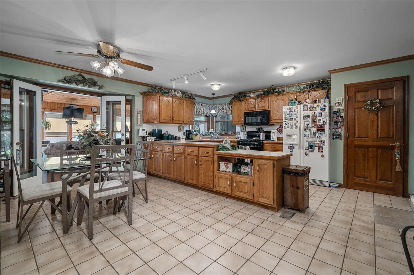 High Meadow Estates - Residential