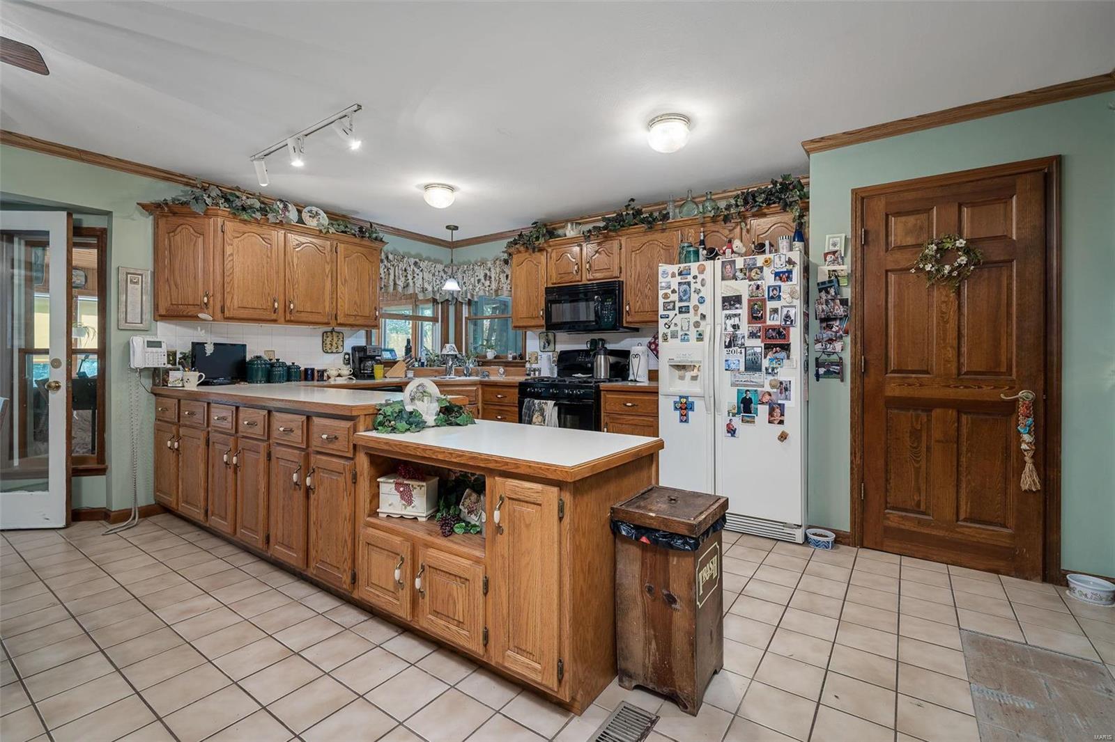 High Meadow Estates - Residential