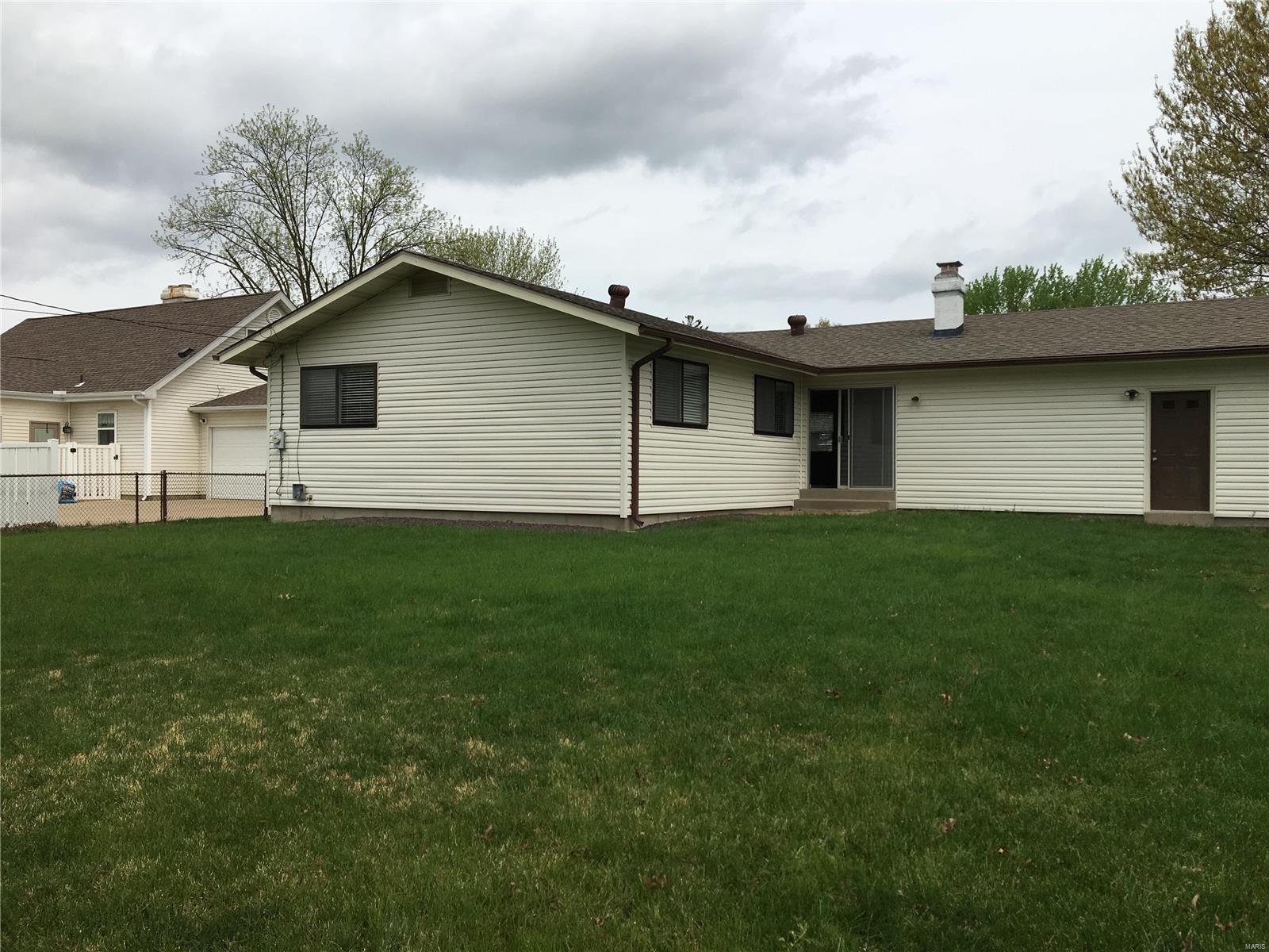 Wedgwood 12 - Residential Lease