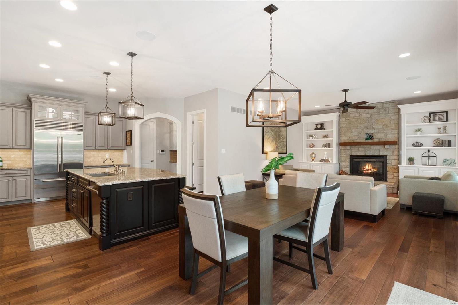 Enclave Bellerive Seven - Residential