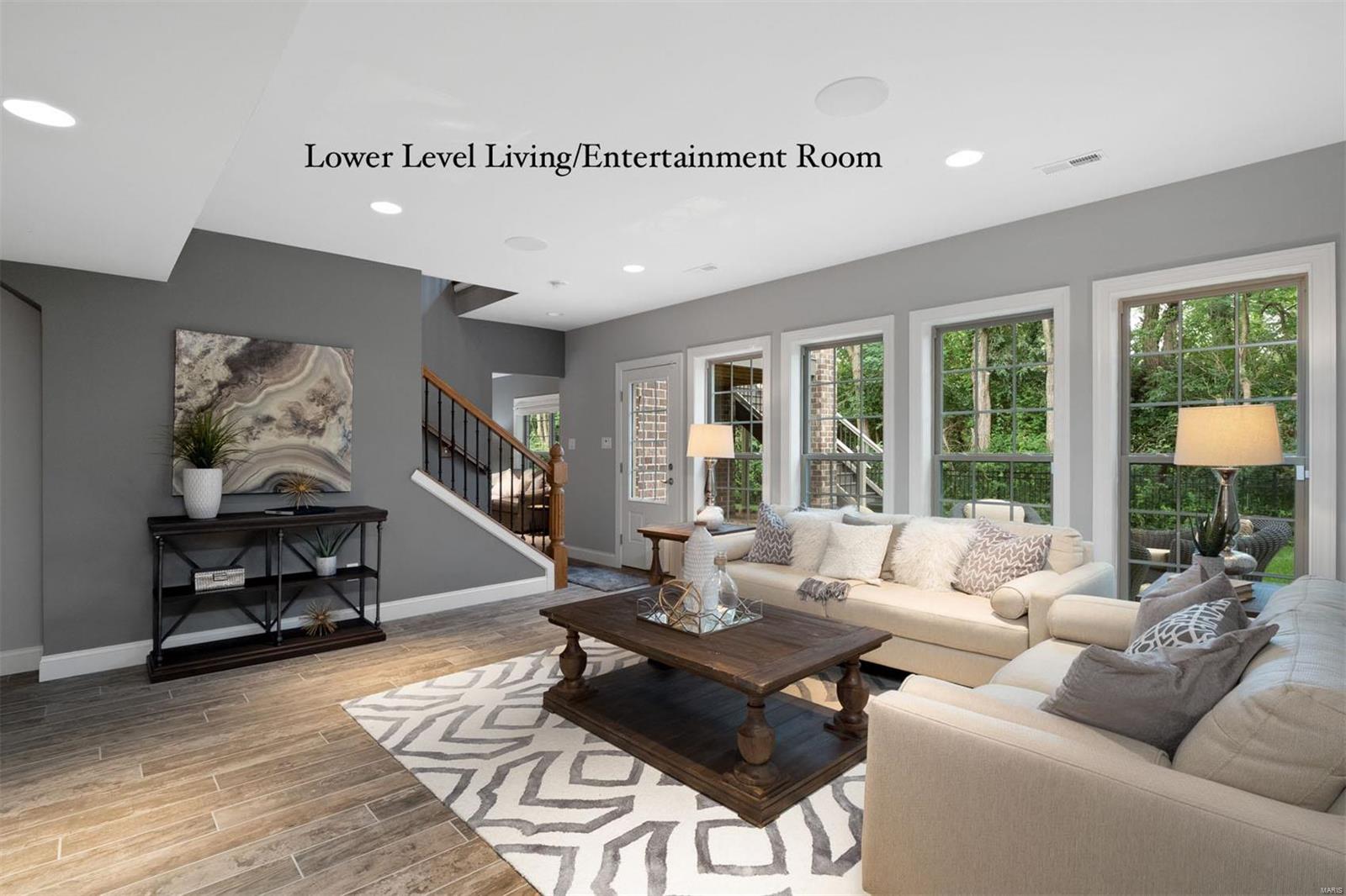 Enclave Bellerive Seven - Residential