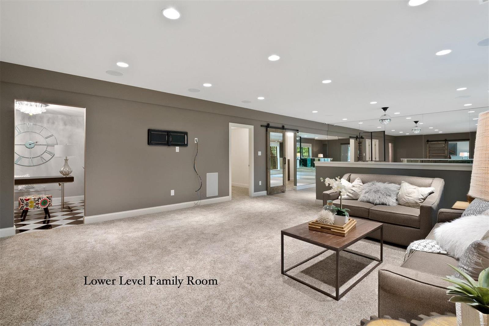 Enclave Bellerive Seven - Residential