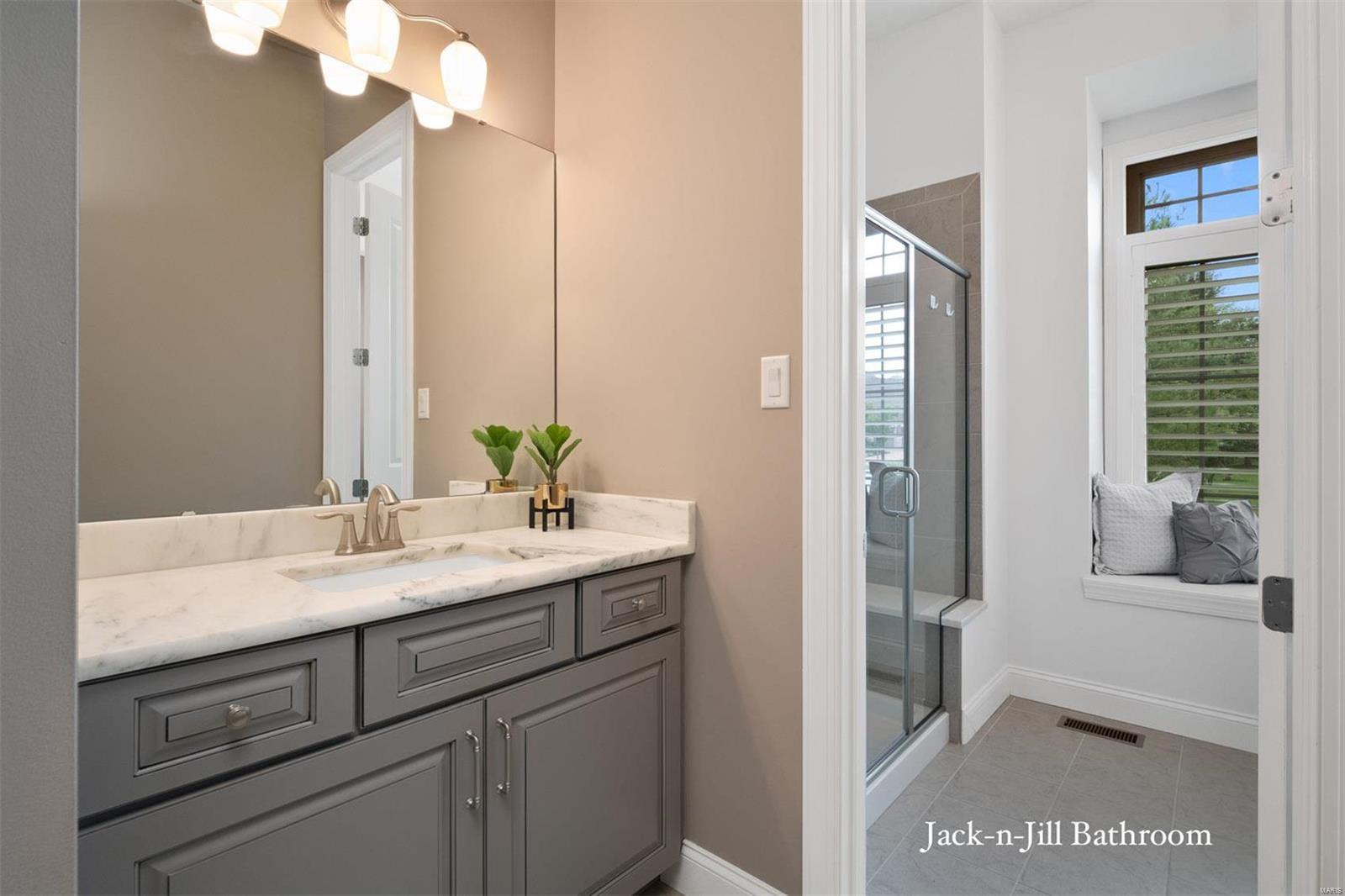 Enclave Bellerive Seven - Residential