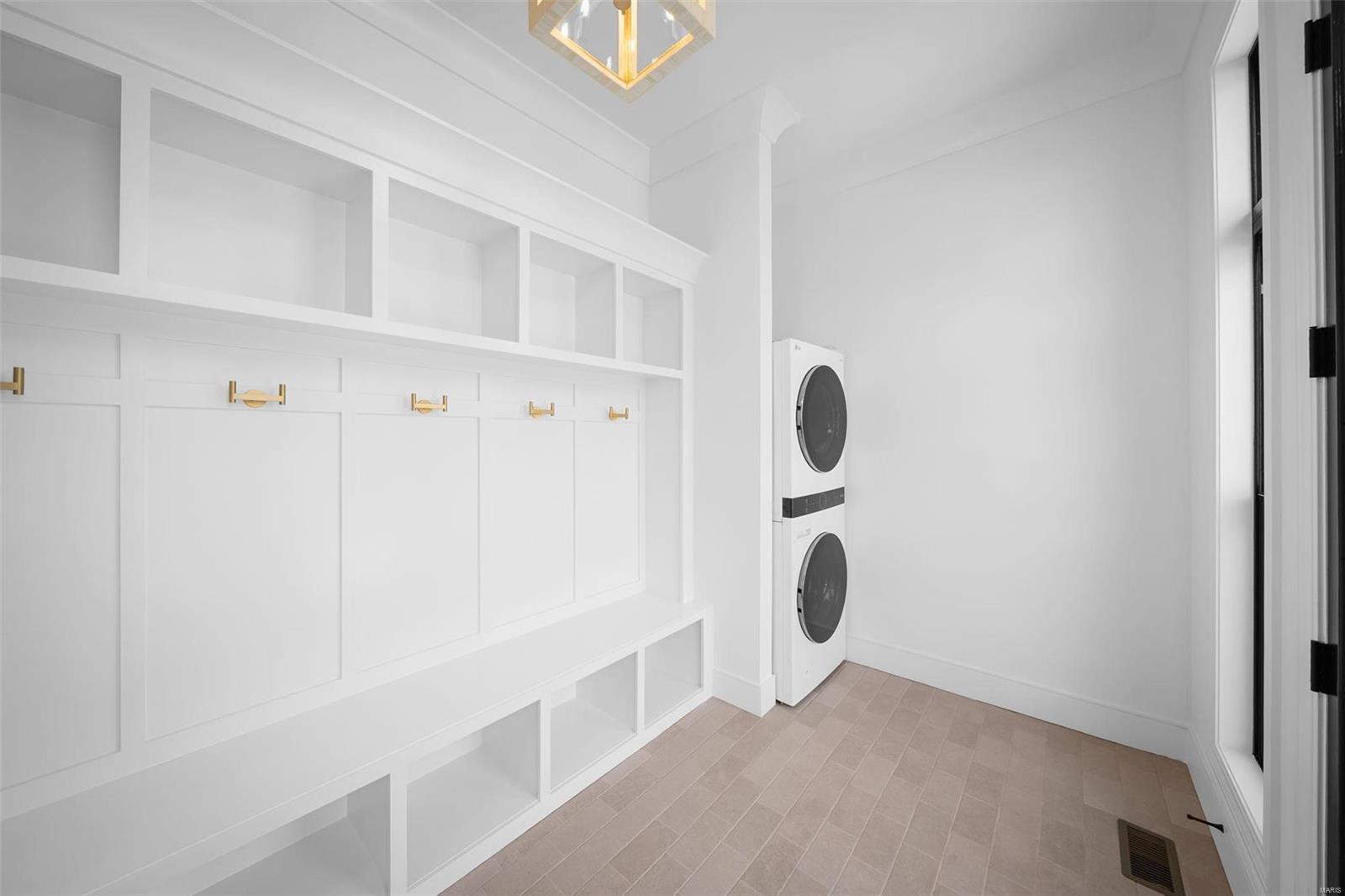 Auden Hollow - Residential