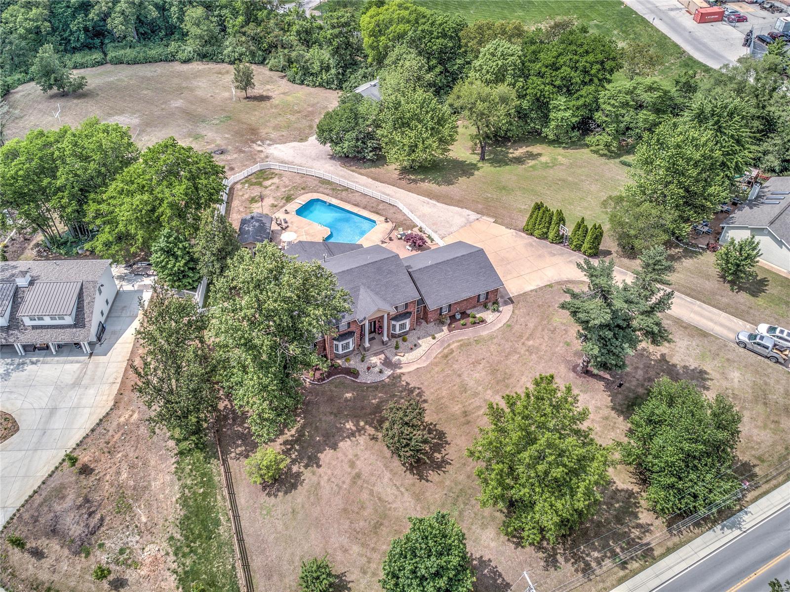 Dwiggins Estate - Residential