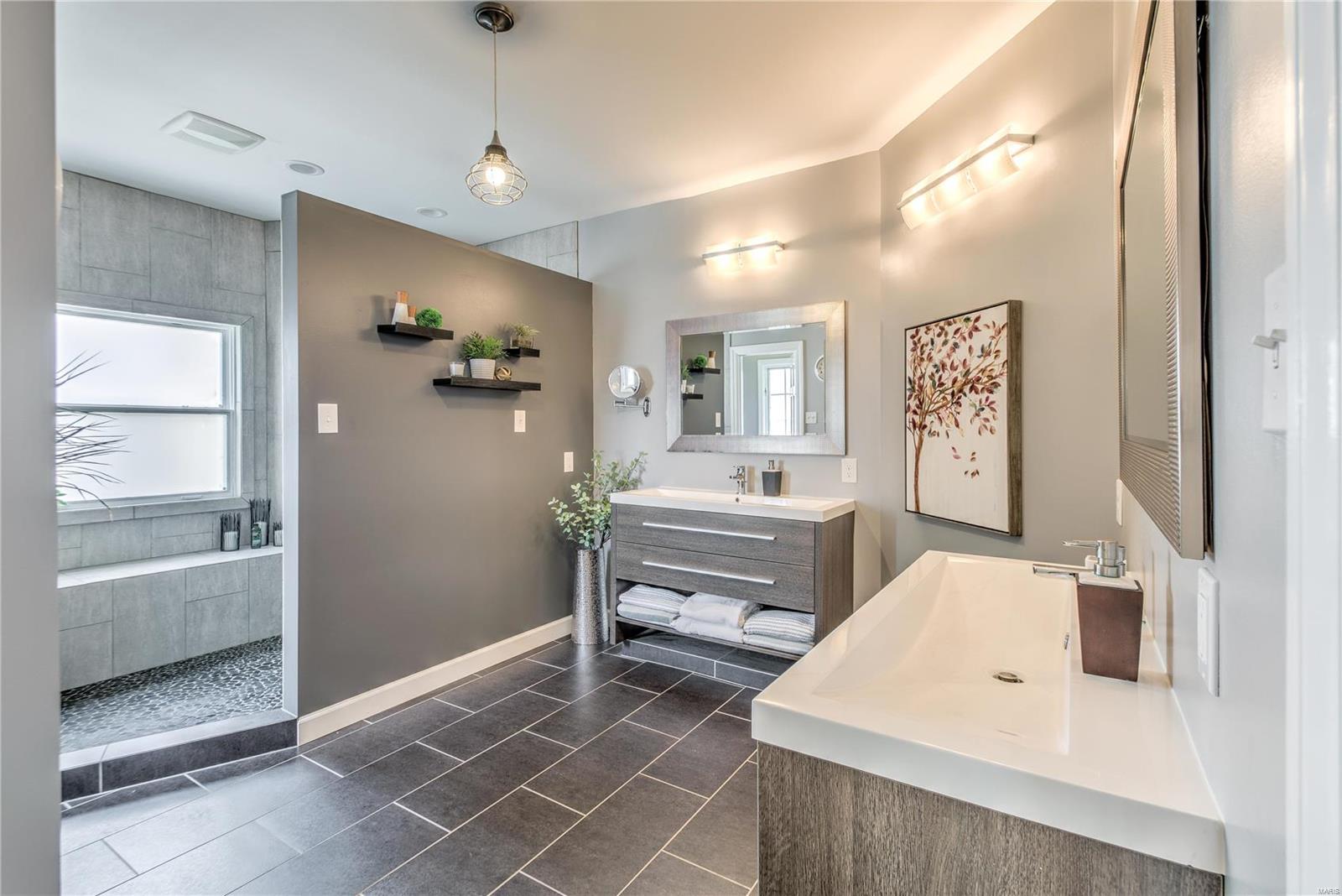 Dwiggins Estate - Residential