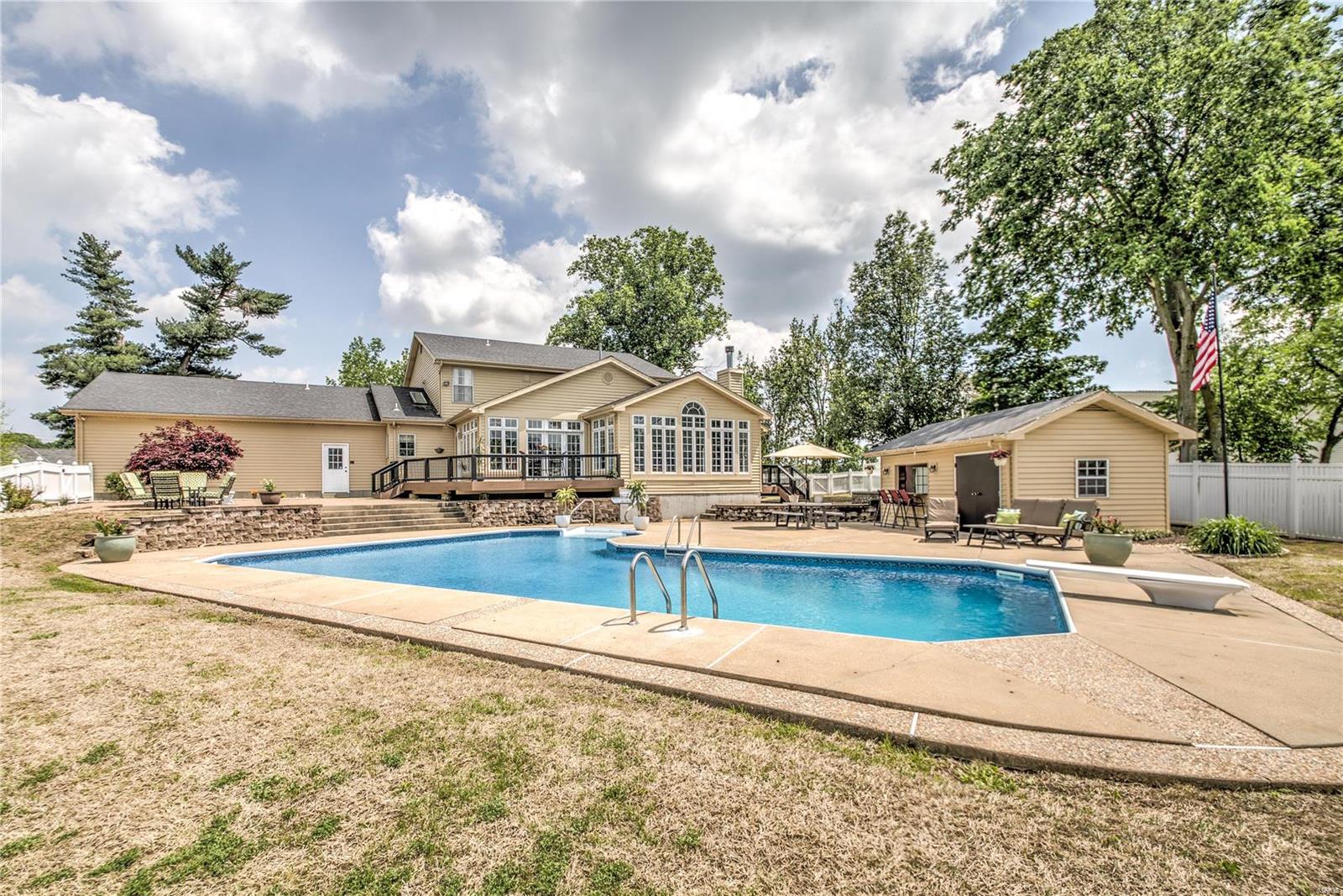 Dwiggins Estate - Residential