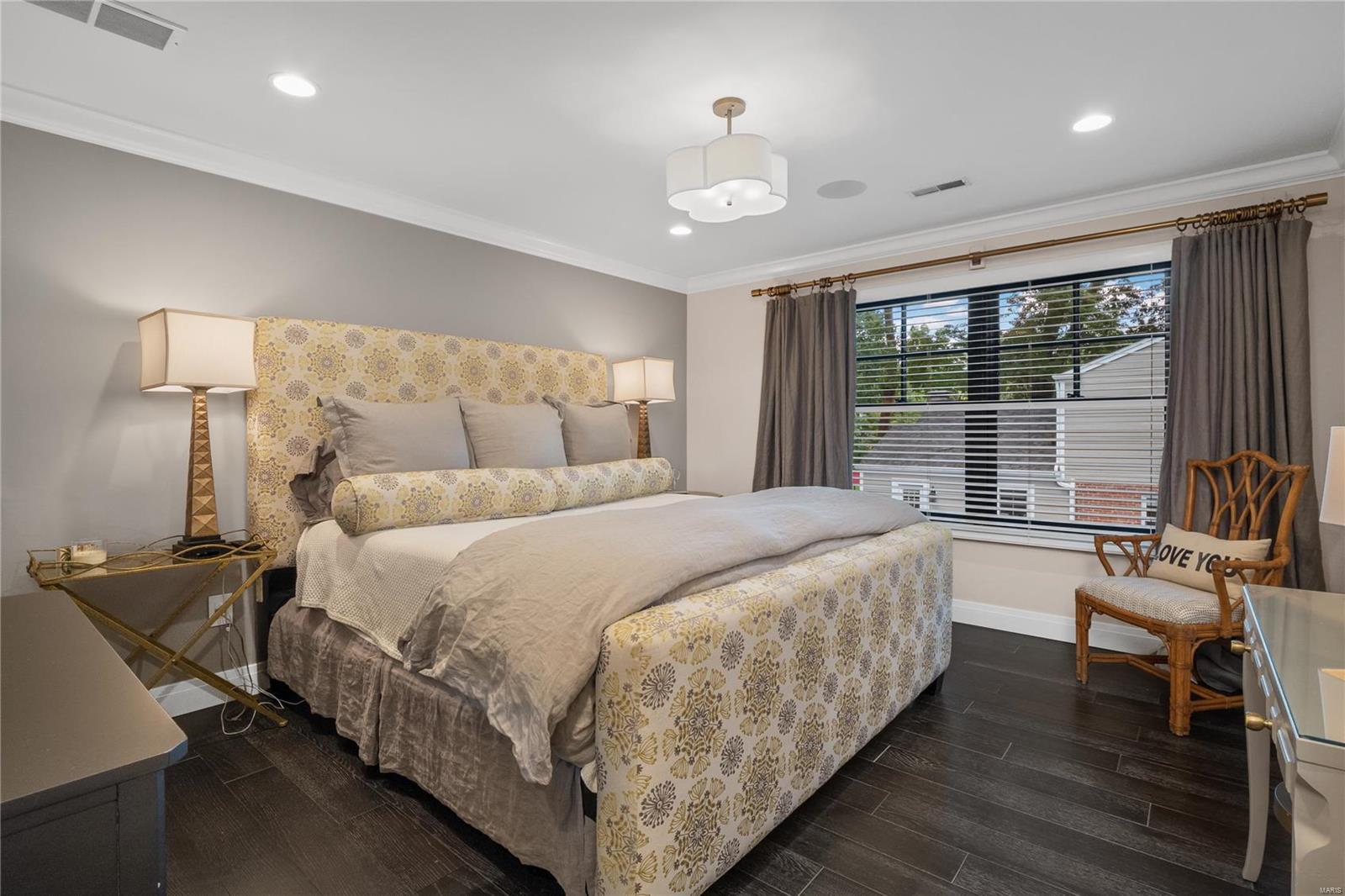 Falzones - Residential