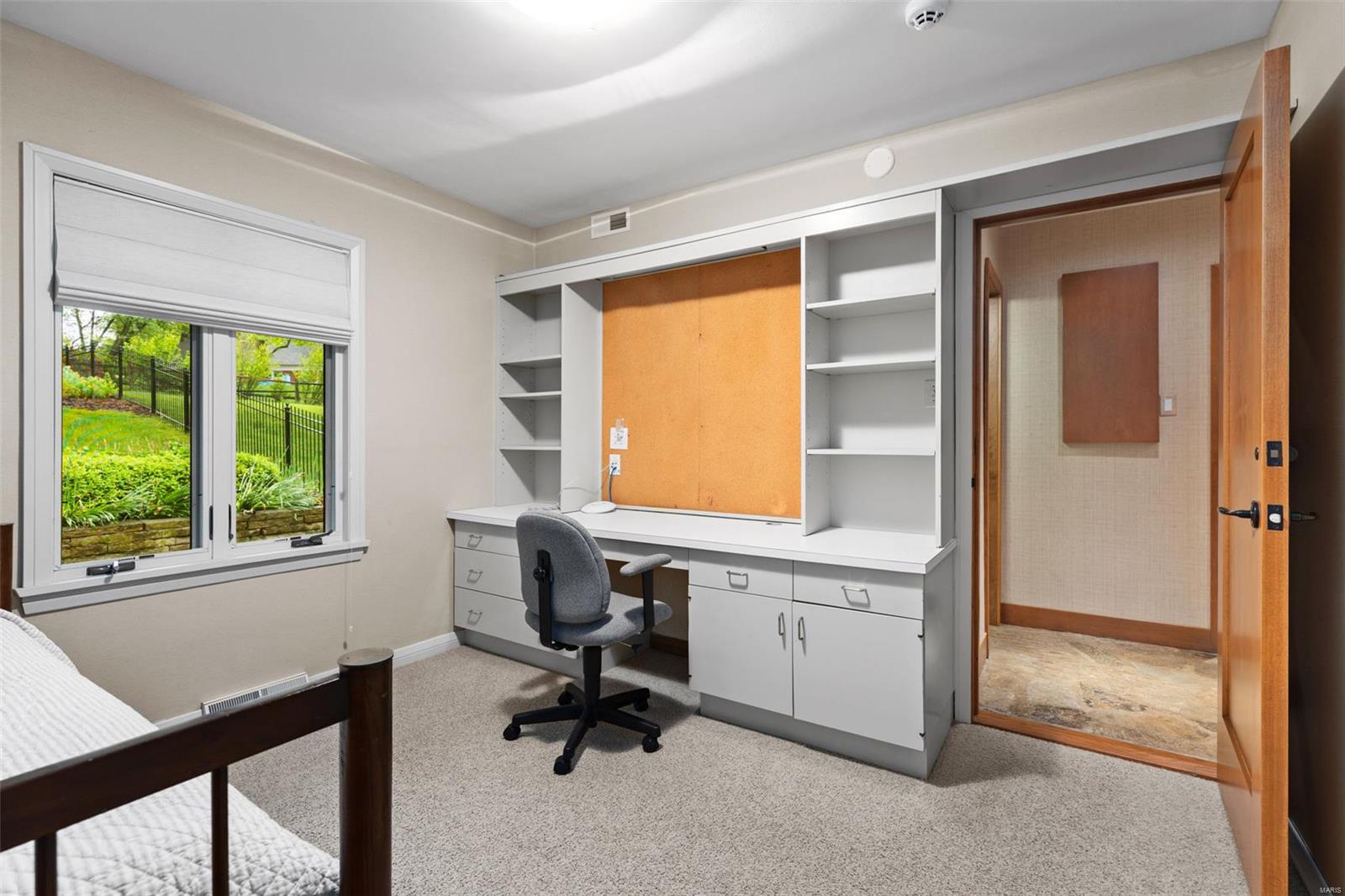 Country Estates Place - Residential