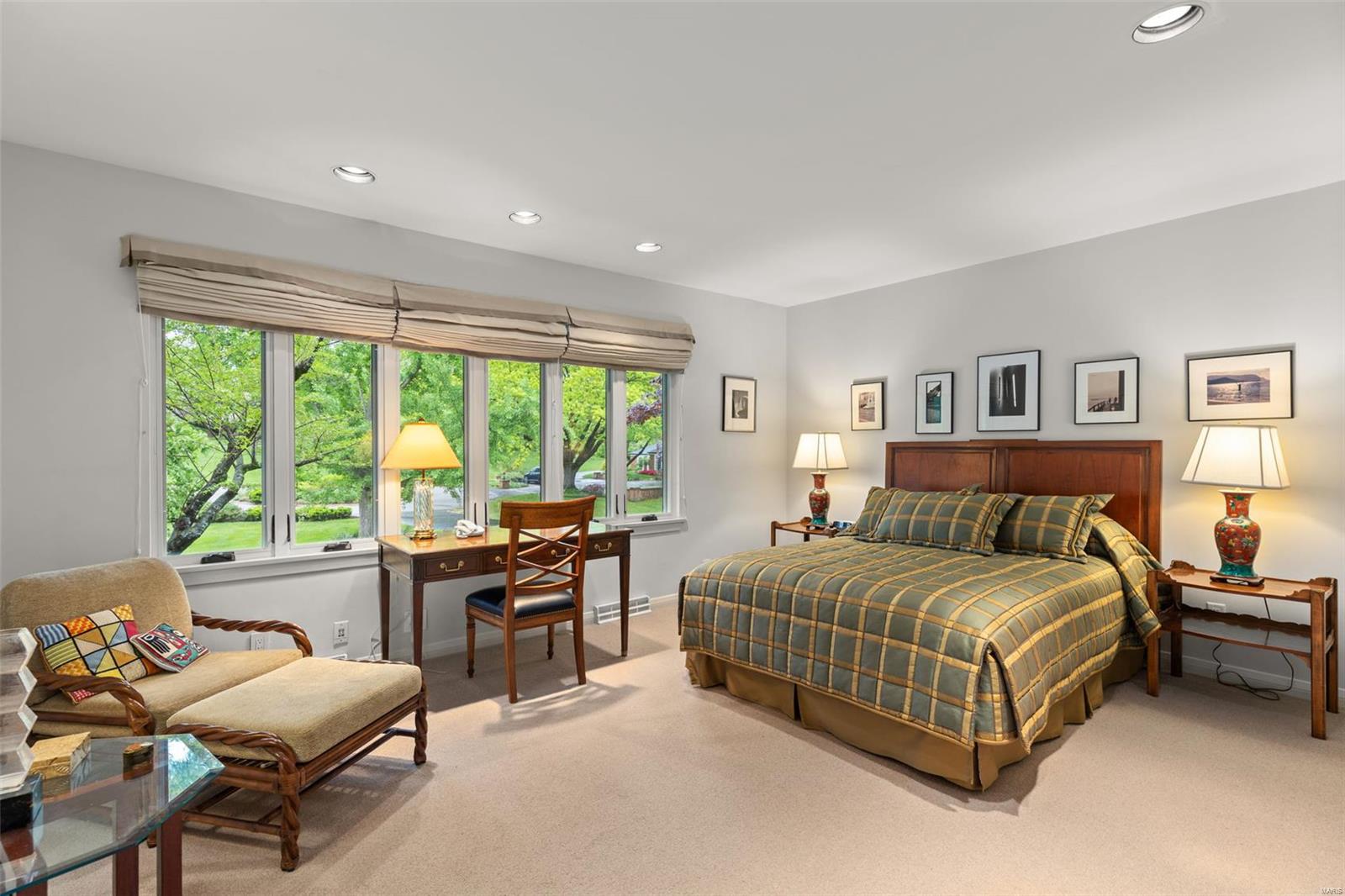 Country Estates Place - Residential