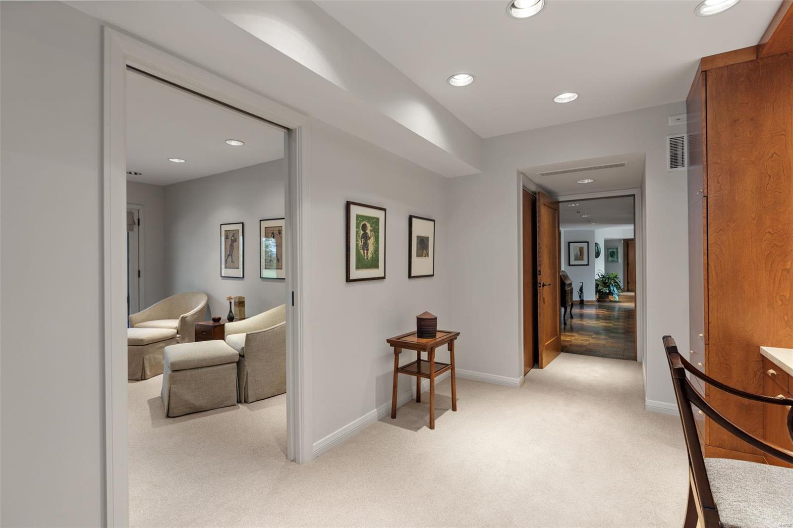 Country Estates Place - Residential