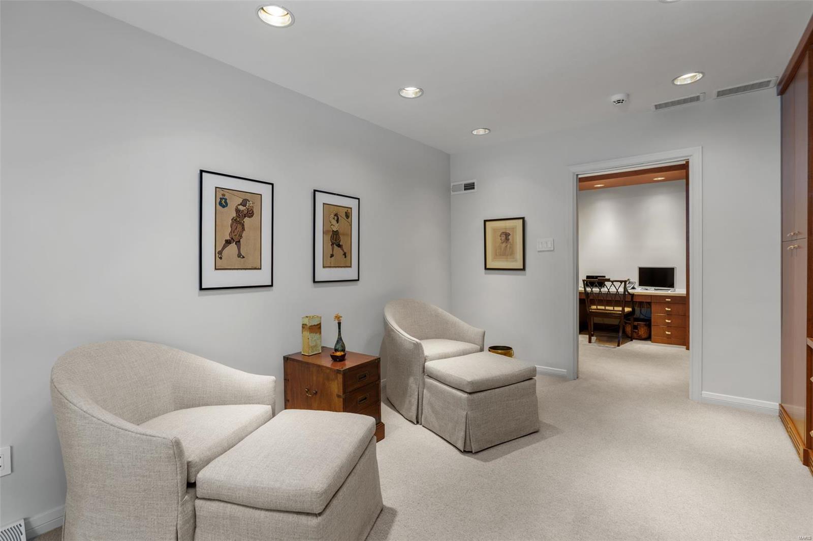 Country Estates Place - Residential