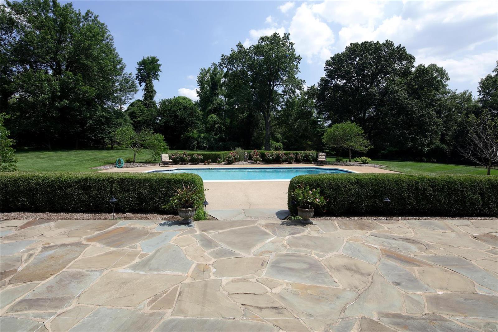 Old Chatham Road - Residential