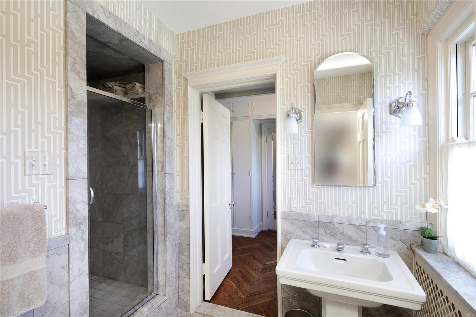 Old Chatham Road - Residential