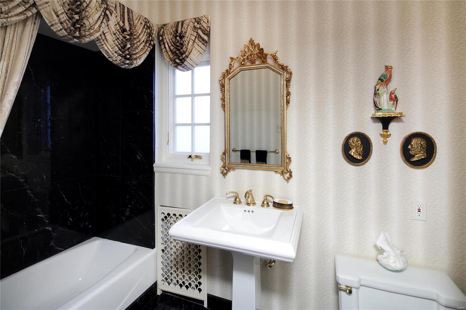 Old Chatham Road - Residential