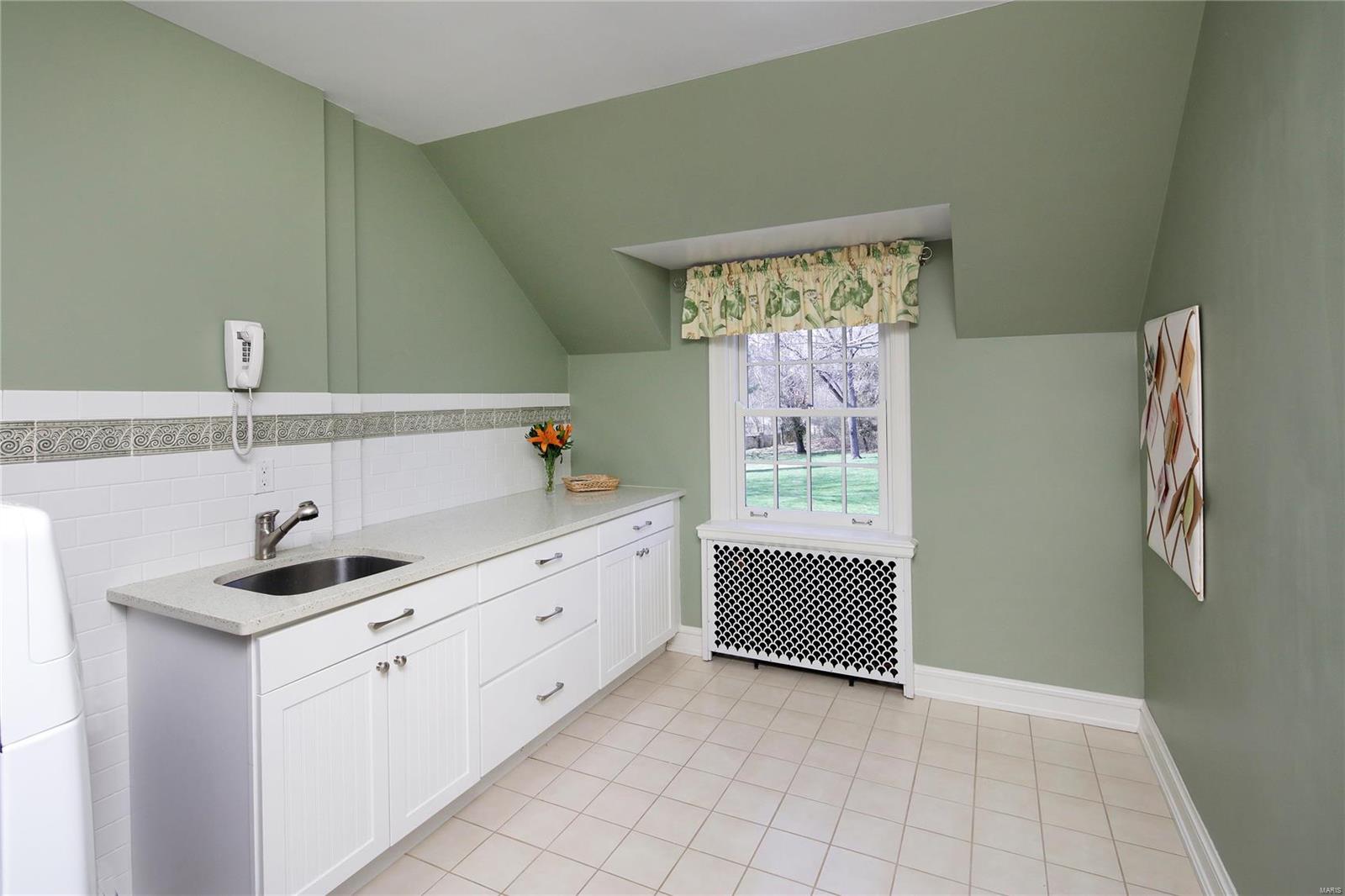 Old Chatham Road - Residential