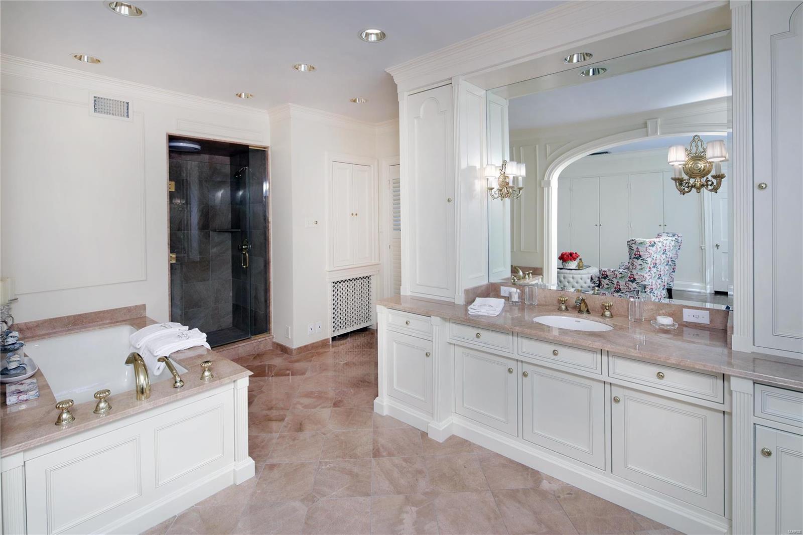 Old Chatham Road - Residential