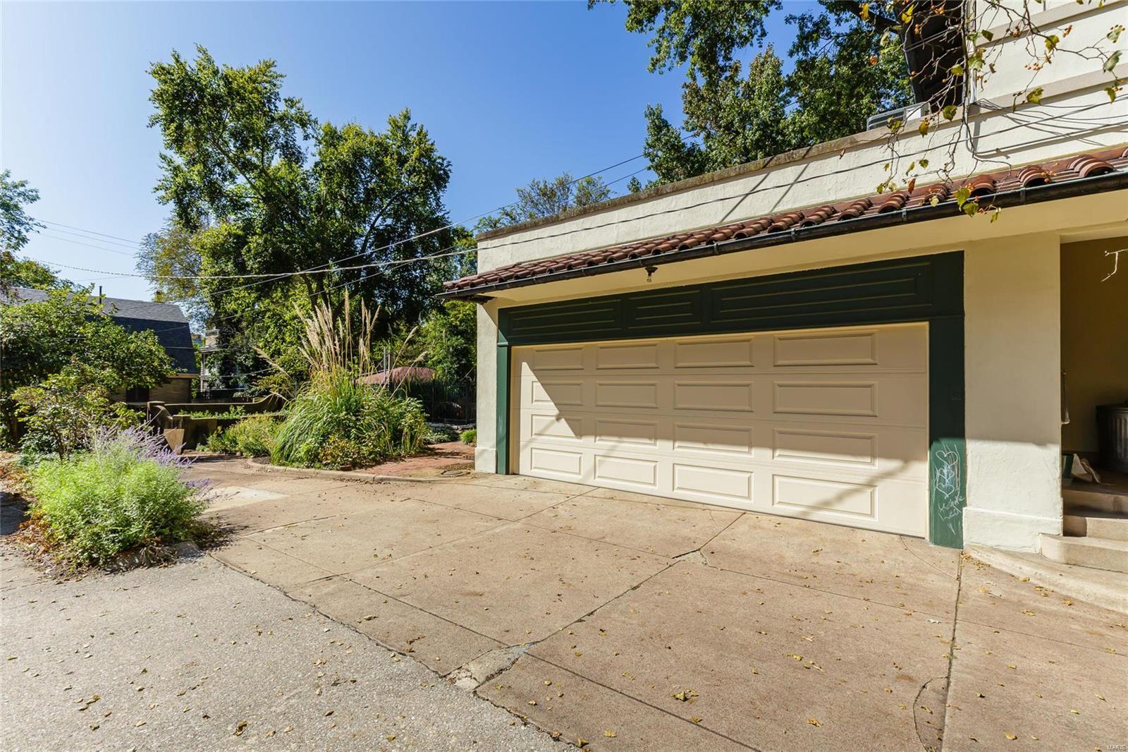 Kingsbury Place - Residential