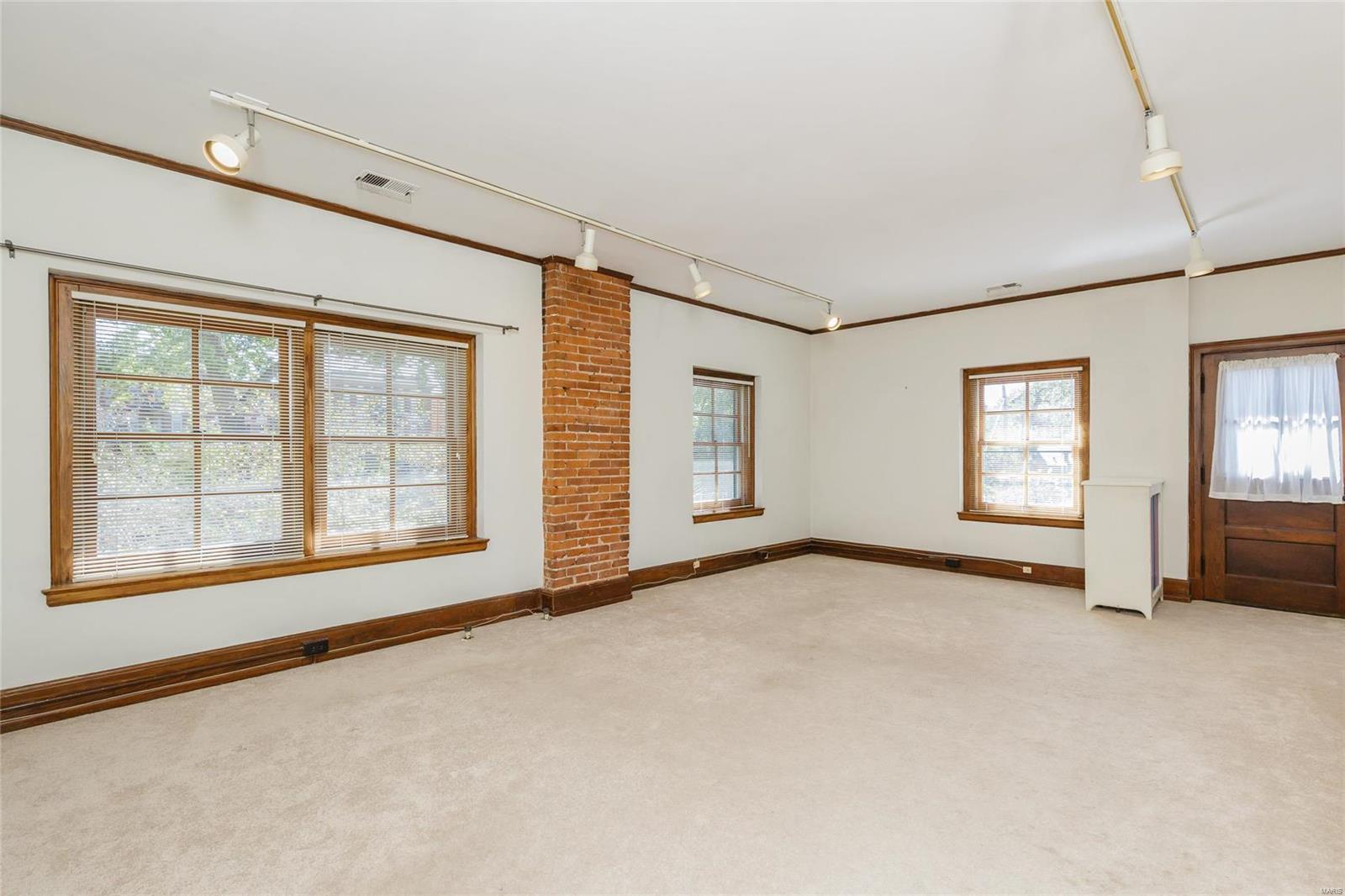 Kingsbury Place - Residential