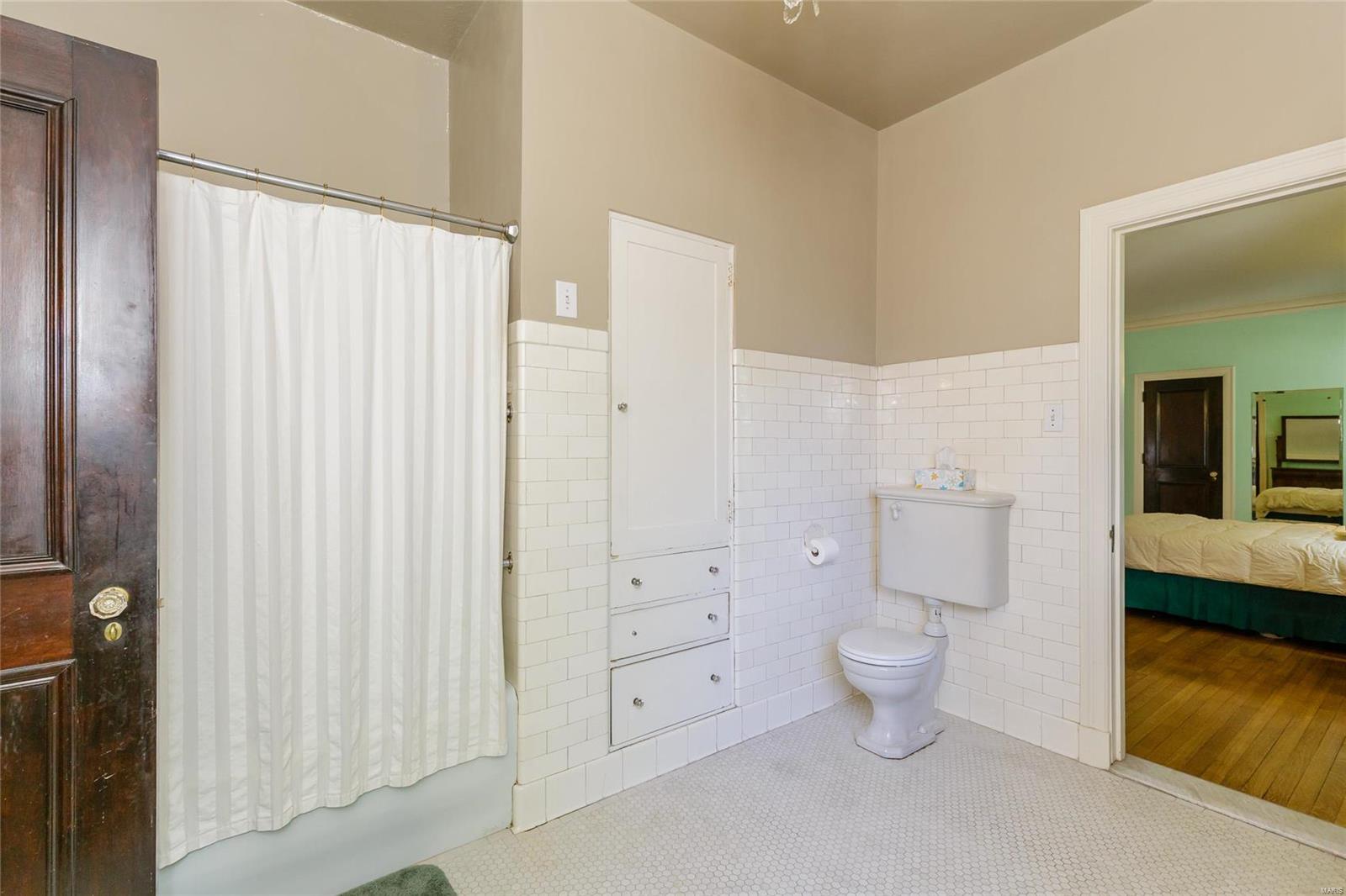 Kingsbury Place - Residential