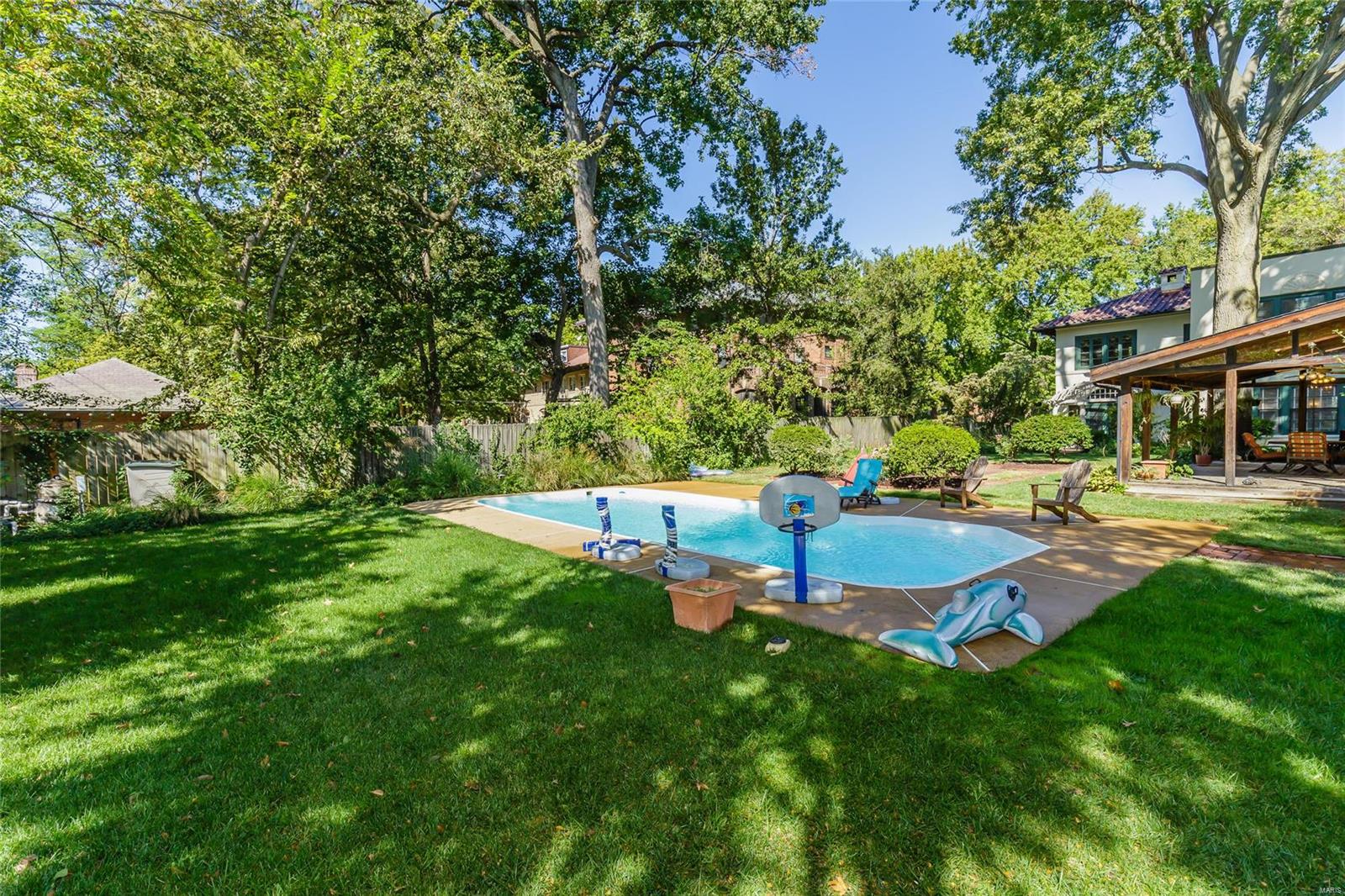 Kingsbury Place - Residential