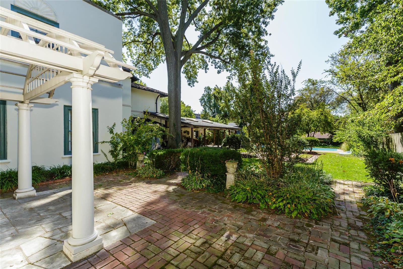 Kingsbury Place - Residential