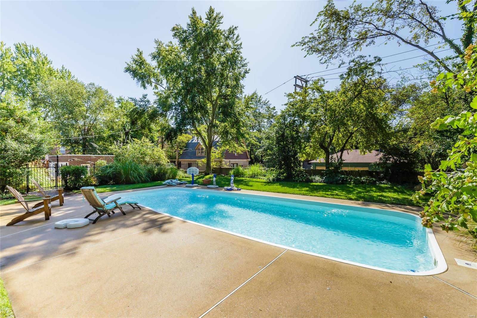 Kingsbury Place - Residential