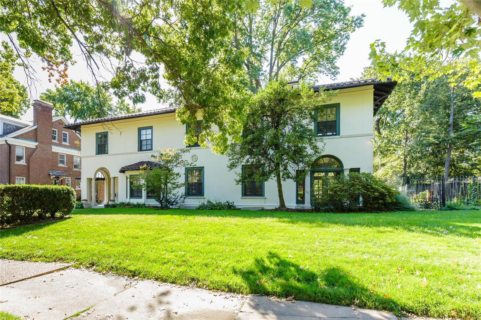 Kingsbury Place - Residential