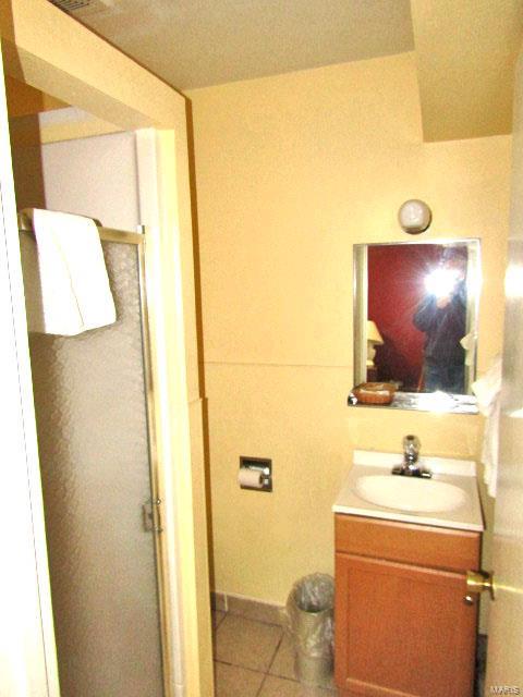 n/a - Commercial Sale