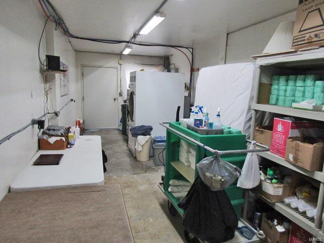 n/a - Commercial Sale