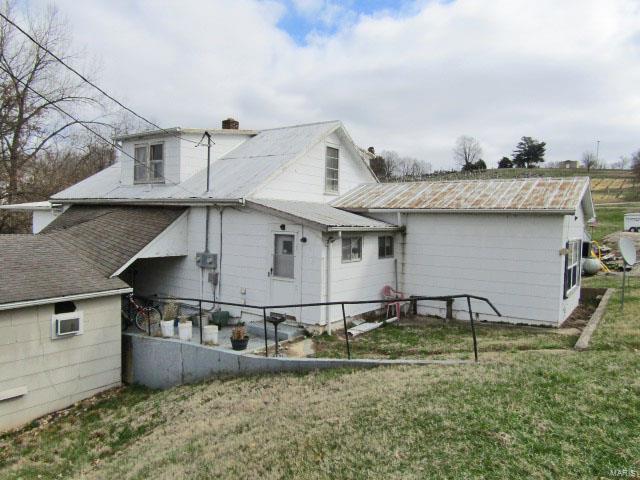 n/a - Commercial Sale