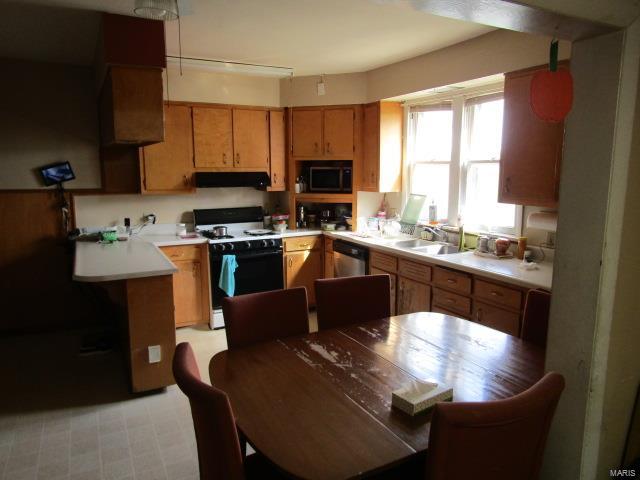 n/a - Commercial Sale