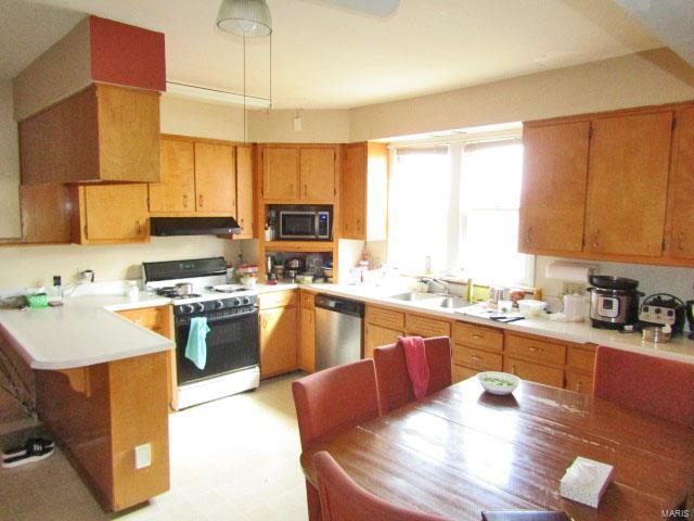 n/a - Commercial Sale