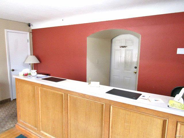 n/a - Commercial Sale