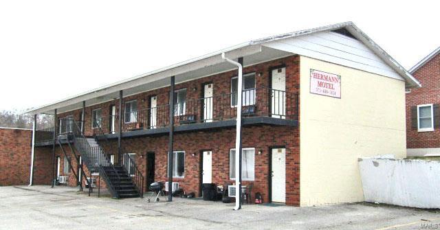 n/a - Commercial Sale