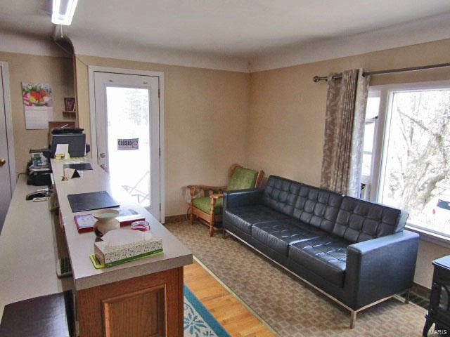 n/a - Commercial Sale