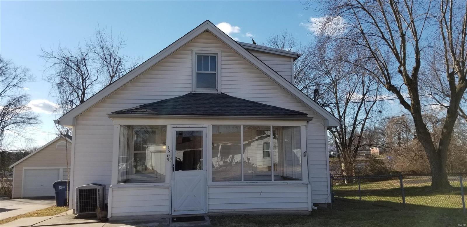 St Charles Commons - Commercial Sale